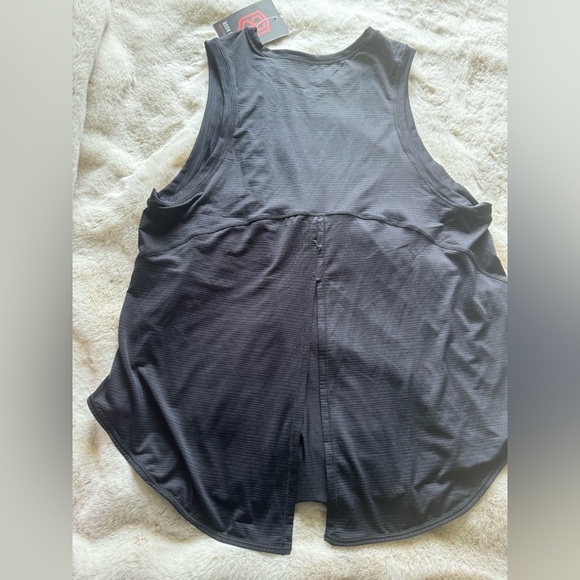 NWT Born Primitive Tank - Picture 4 of 5